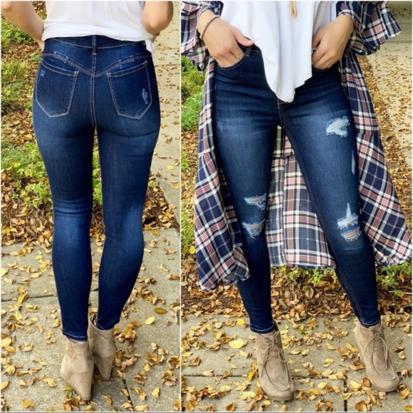 Dark Denim Mid Rise Butt Lifting Skinny Jeans - Picture 3 of 4